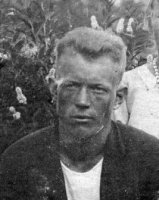 Pönni Matti s 19.9.1900, sotamies  k. 16.7.1940 Utti, haudattu Punkalaidun Kirkkomaa