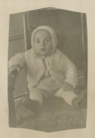 Erkki Viljonpoika Mitikka (s 23.5.1928) noin vuoden ikäisenä. 1929 (Erkki Mitikka)